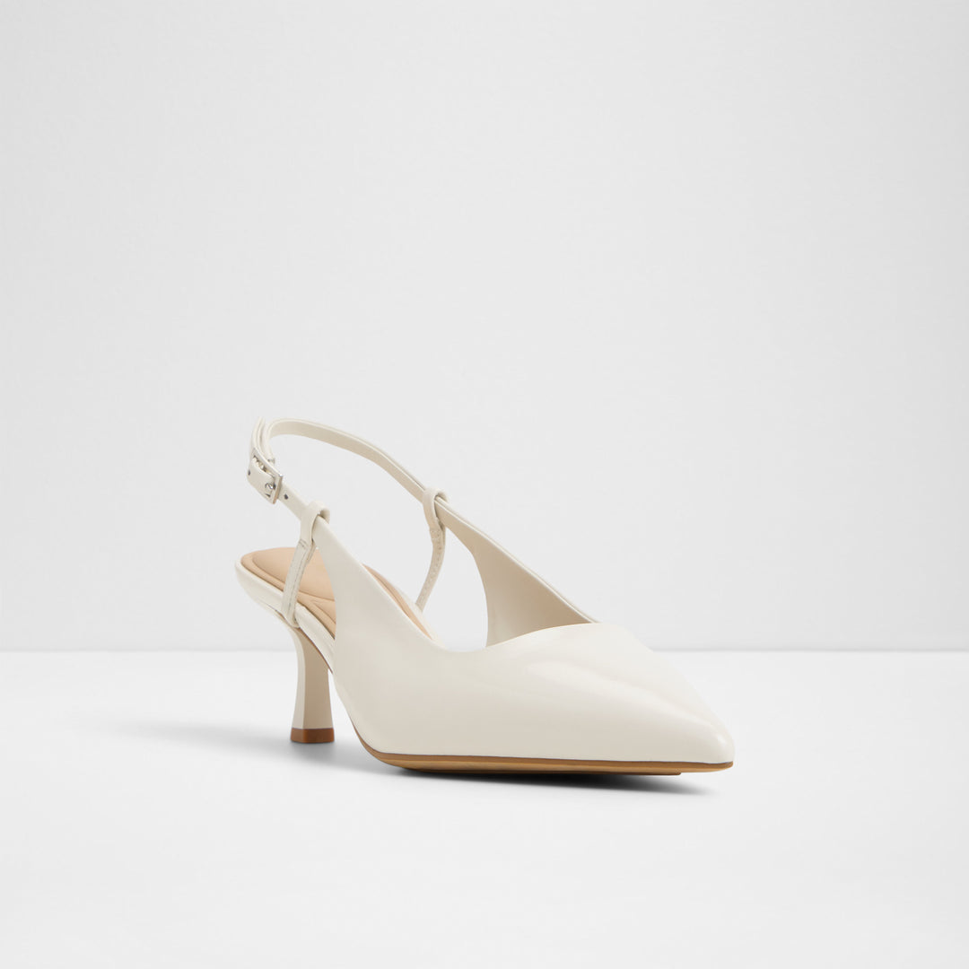 Sapatos em pele branco, salto fino - ADAN