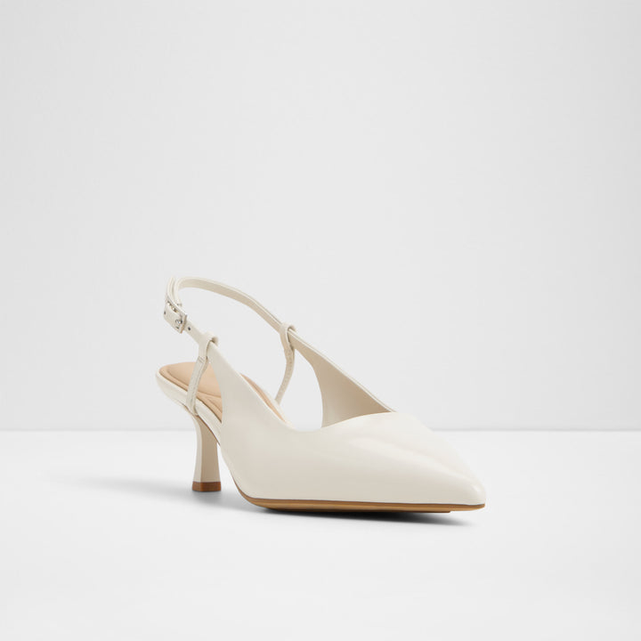 Sapatos em pele branco, salto fino - ADAN