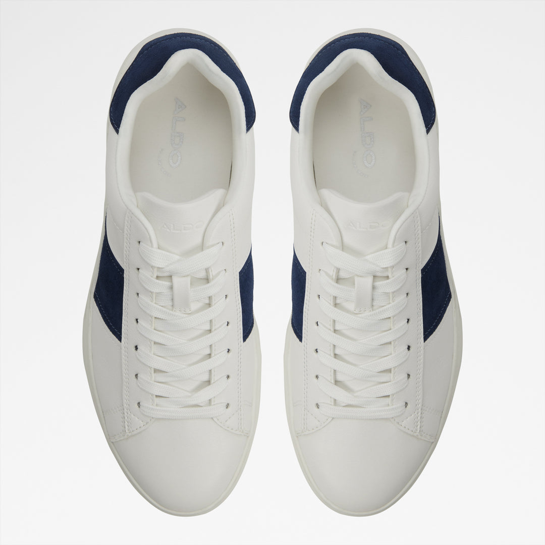 Sapatilhas em branco - ADYN