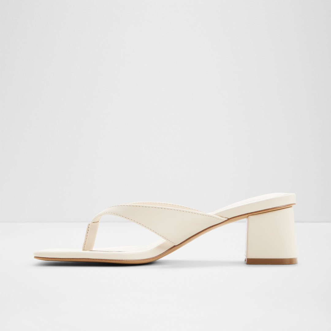 Mules em branco, salto em bloco - ANTONINA