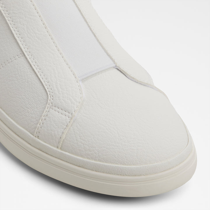 Sapatilhas em branco - AROS