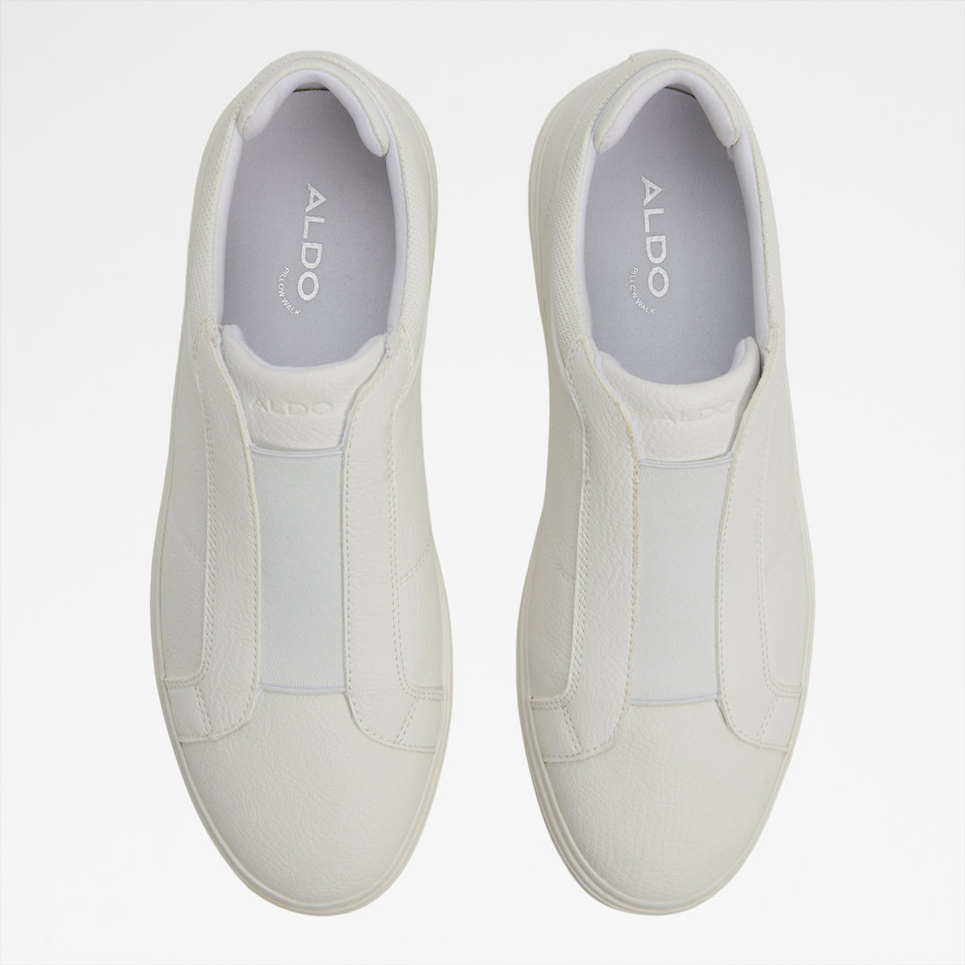 Sapatilhas em branco - AROS