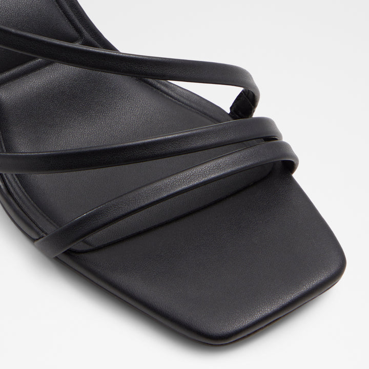 Sandálias em preto, salto em bloco - ATLANTICUS