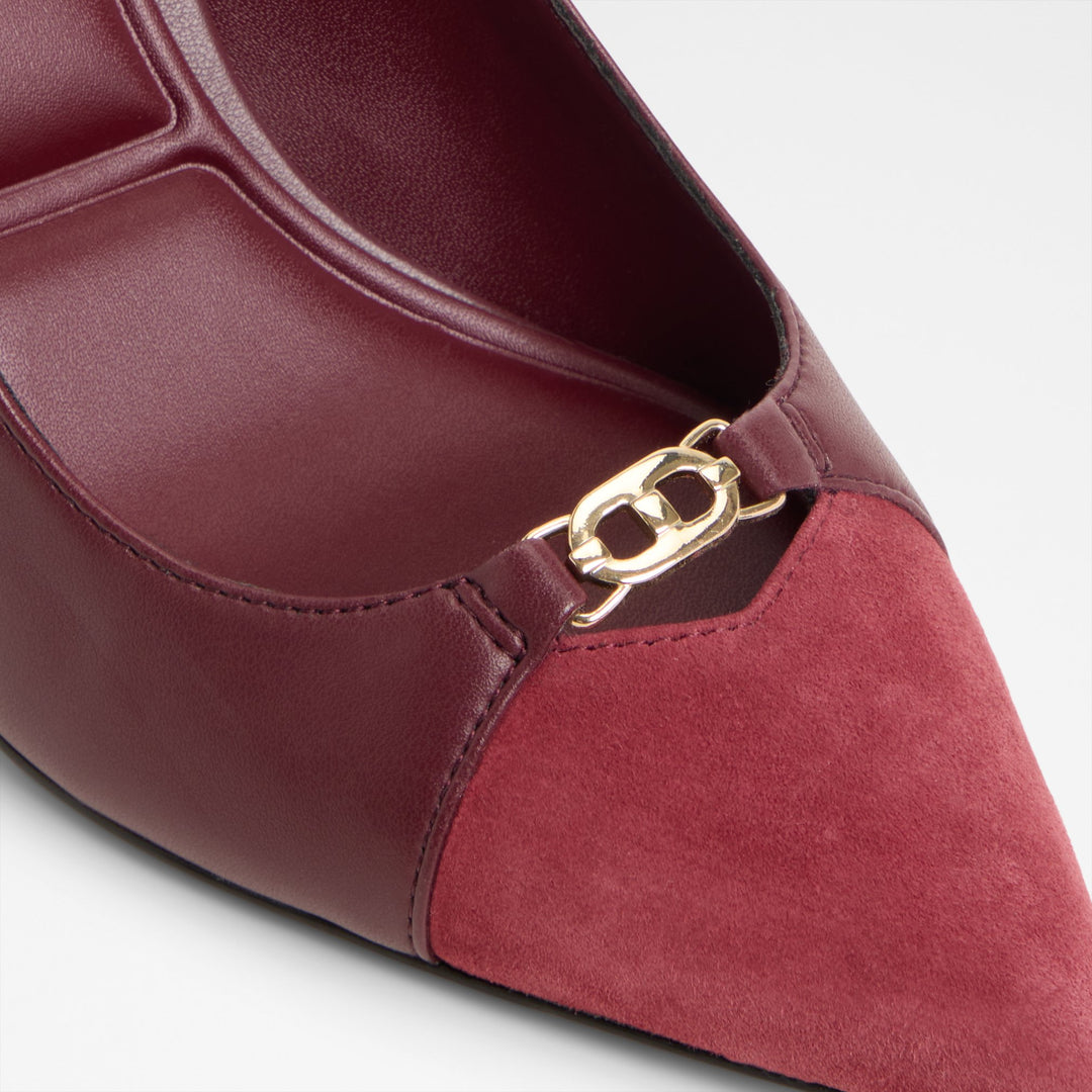 Sapatos em bordô, salto fino - AUGUSTAS