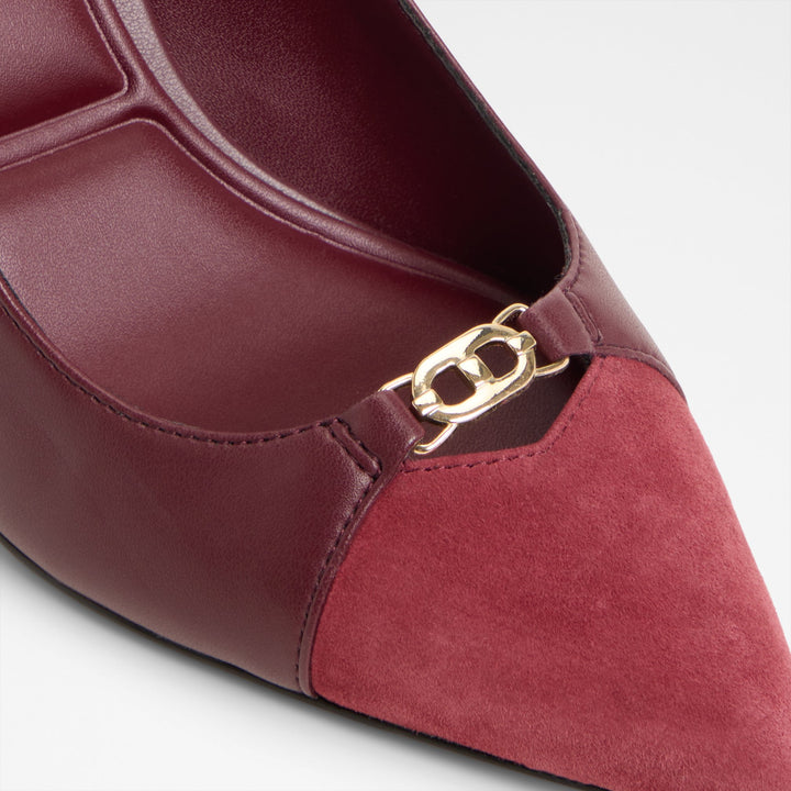 Sapatos em bordô, salto fino - AUGUSTAS