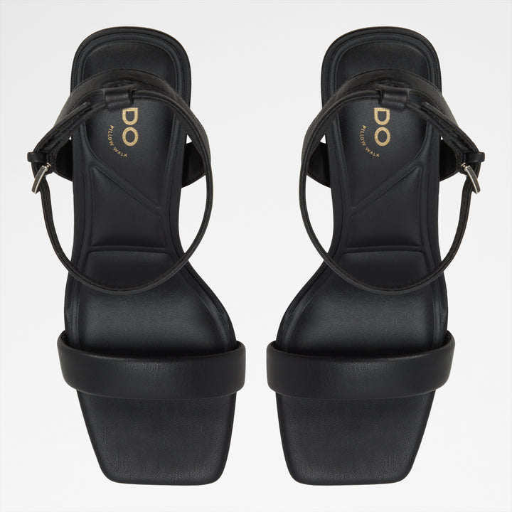Sandálias em preto, salto em bloco - AUSTORAI