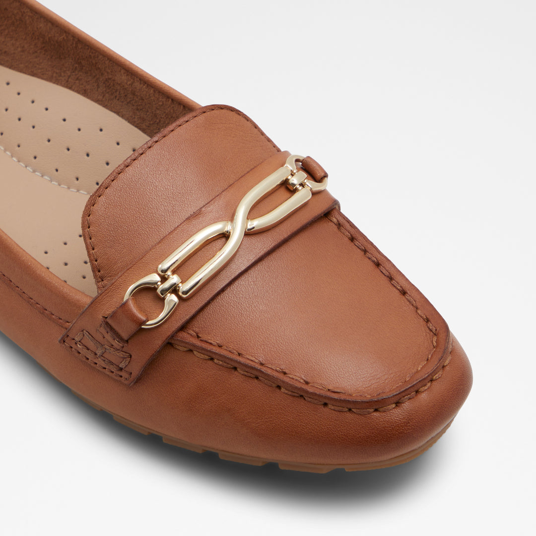 Mocassins rasos em pele cognac - BAGDISH
