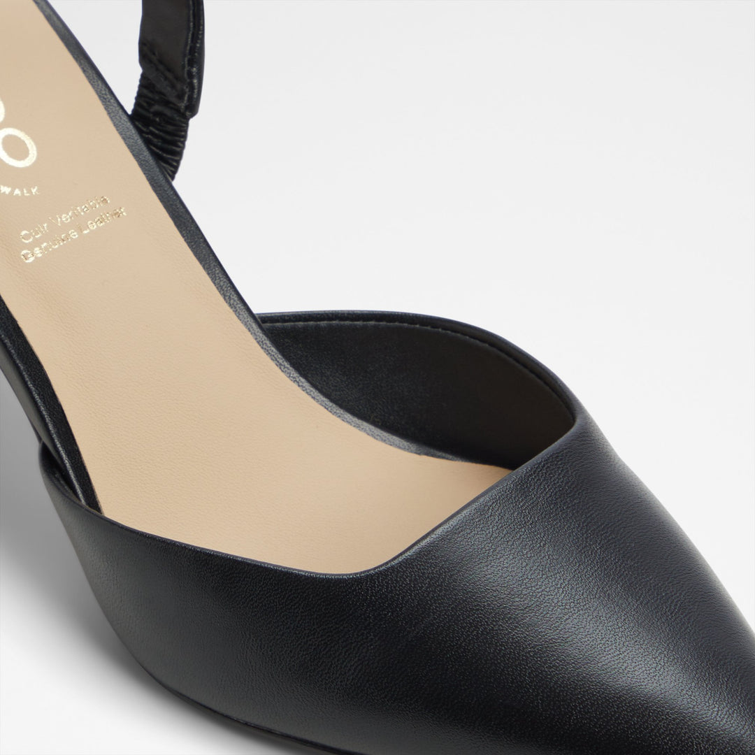 Sapatos em preto, salto em funil - BASANTI