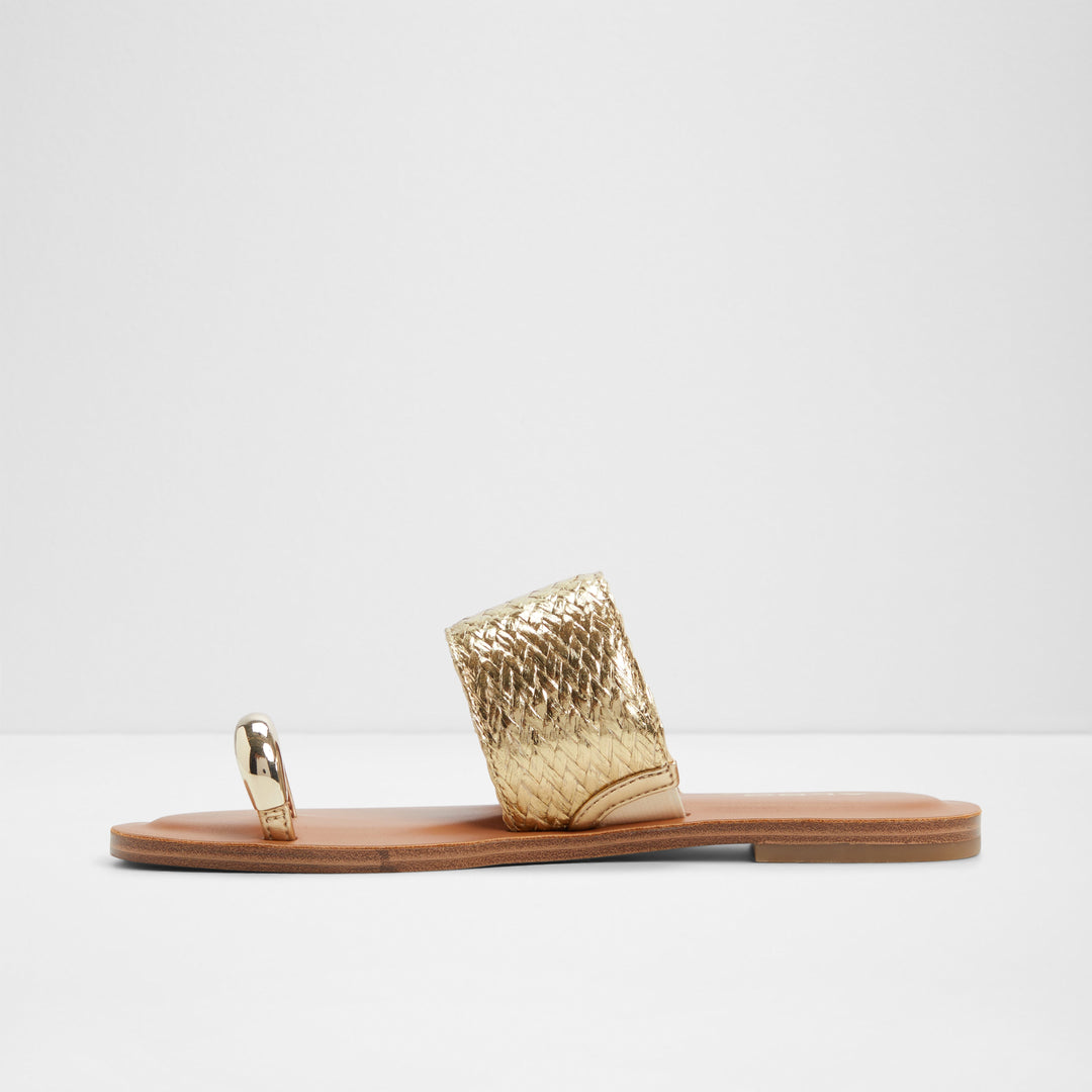 Sandálias rasas em dourado - BEACHWALK