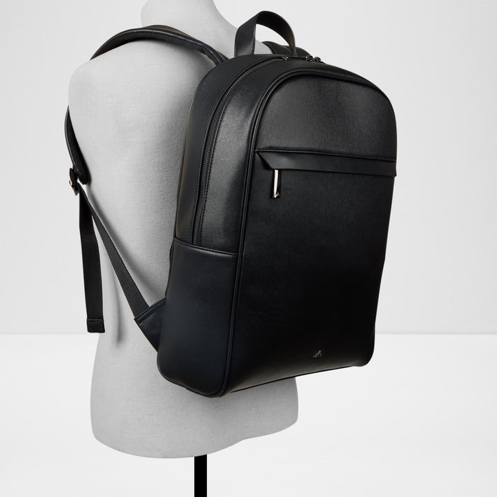 Mochila em preto - BRALIWYN