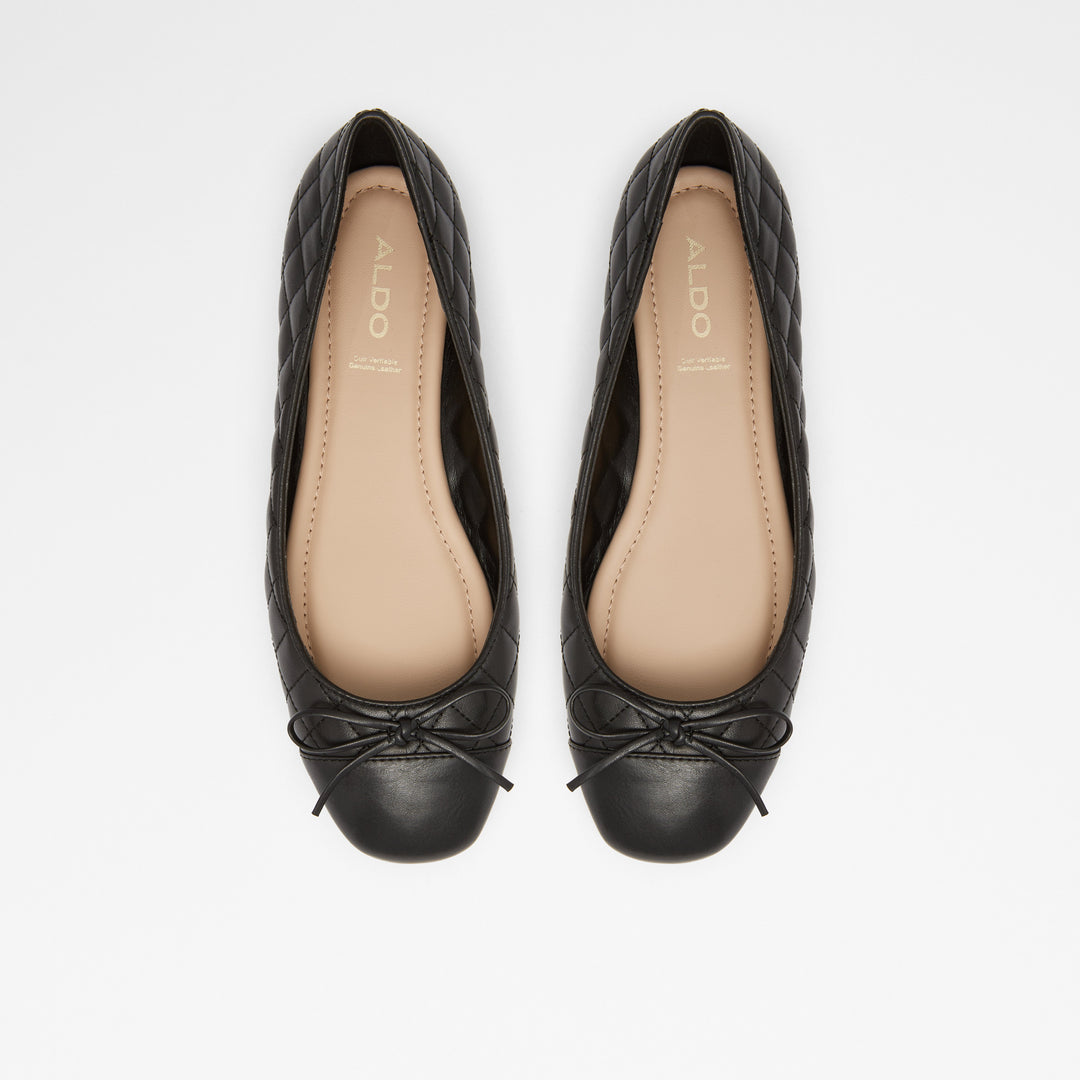 Sabrinas rasas em pele preto - BRAYLYNN