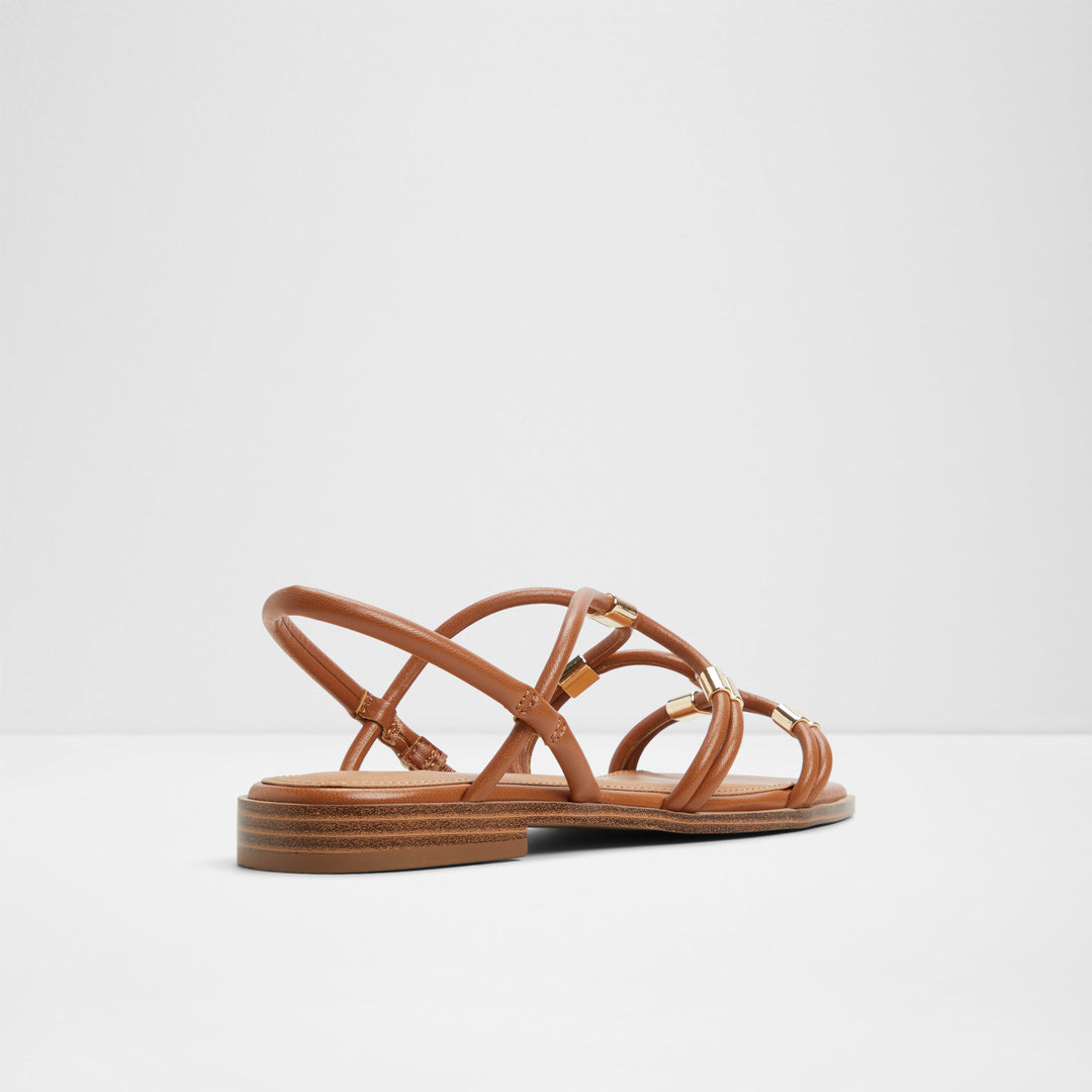 Sandálias rasas em cognac - BYCHAN