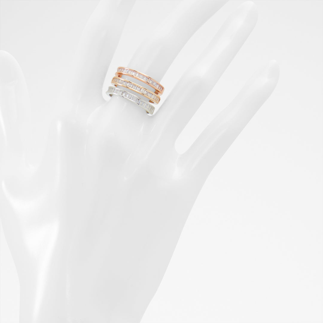 Anéis em dourado e prateado - CADOING