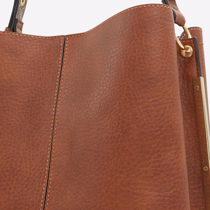 Mala de ombro em cognac - CALLIA