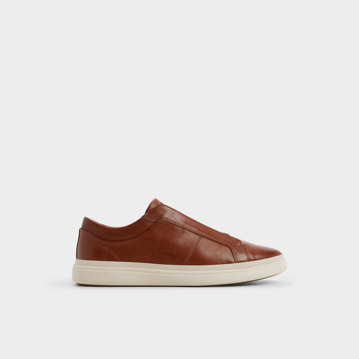 Sapatilhas em cognac - CARLSON