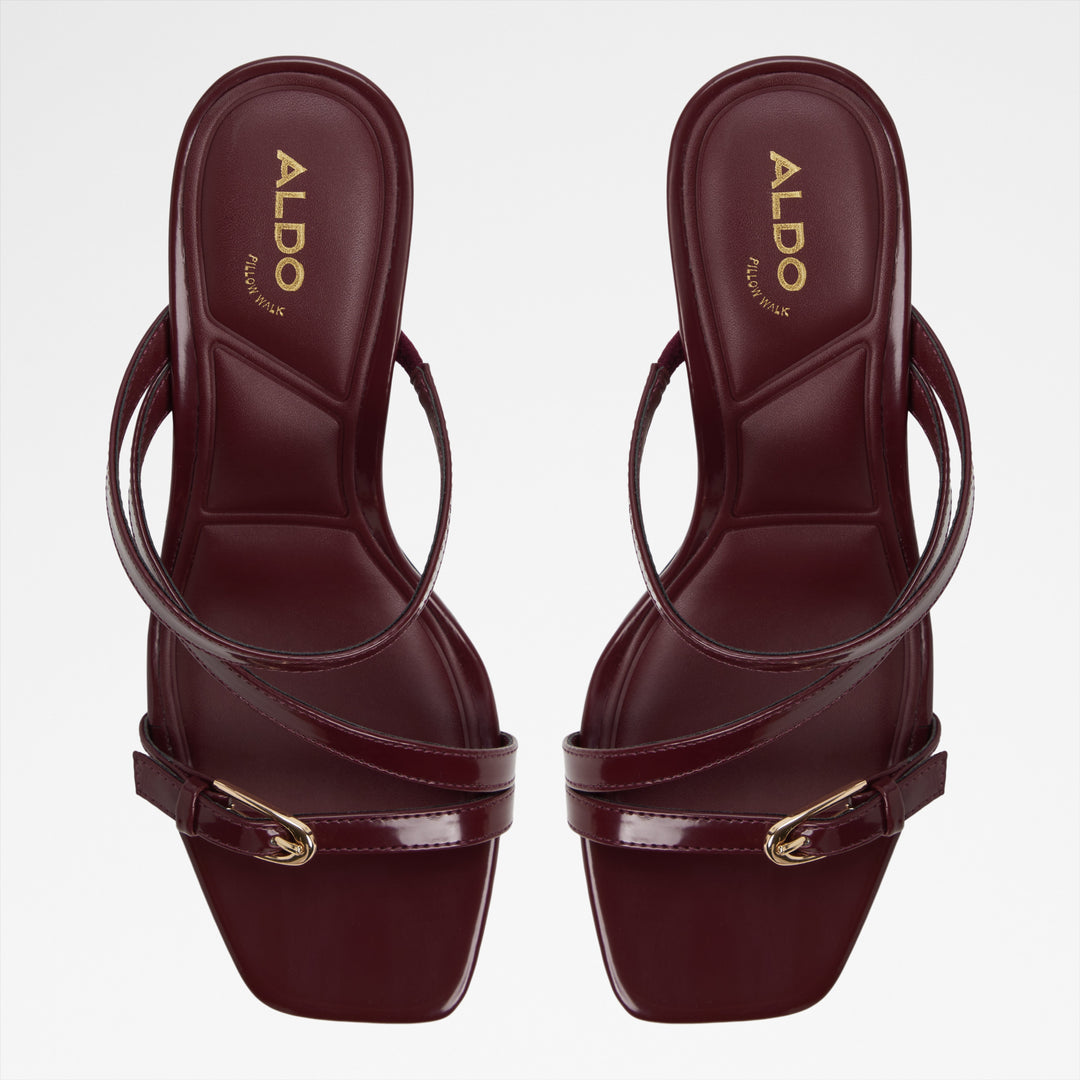 Sandálias em bordô, salto fino - CITYVERSE