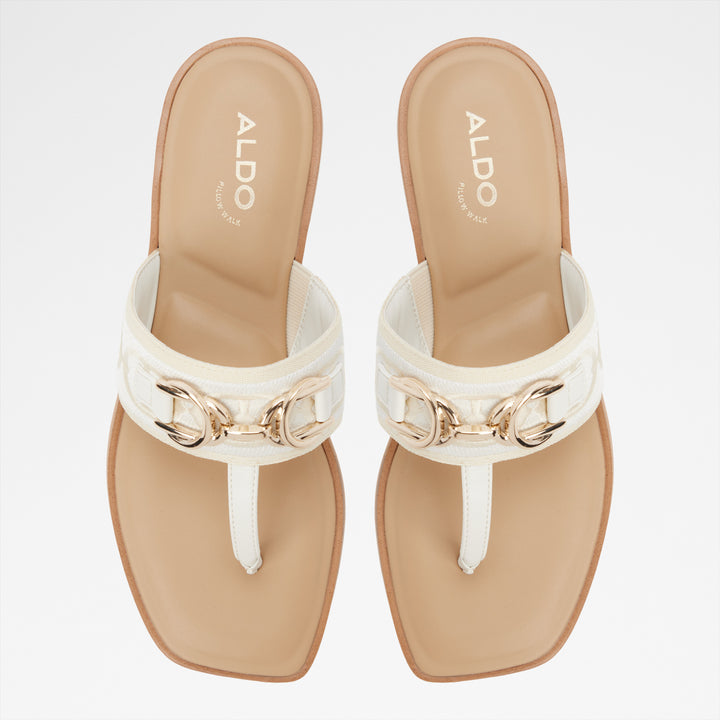 Sandálias rasas em bege - CORALYNNA