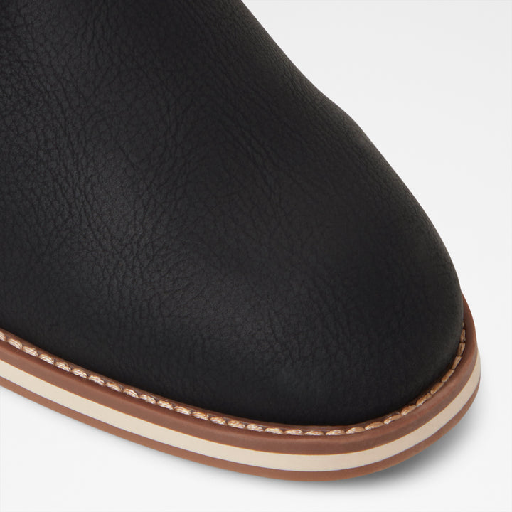 Sapatos casuais em preto - CORBY