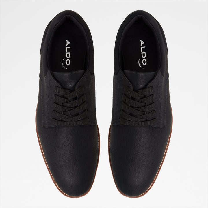 Sapatos casuais em preto - CORBY