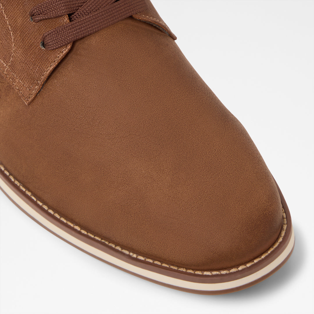 Sapatos casuais em cognac - CORBY