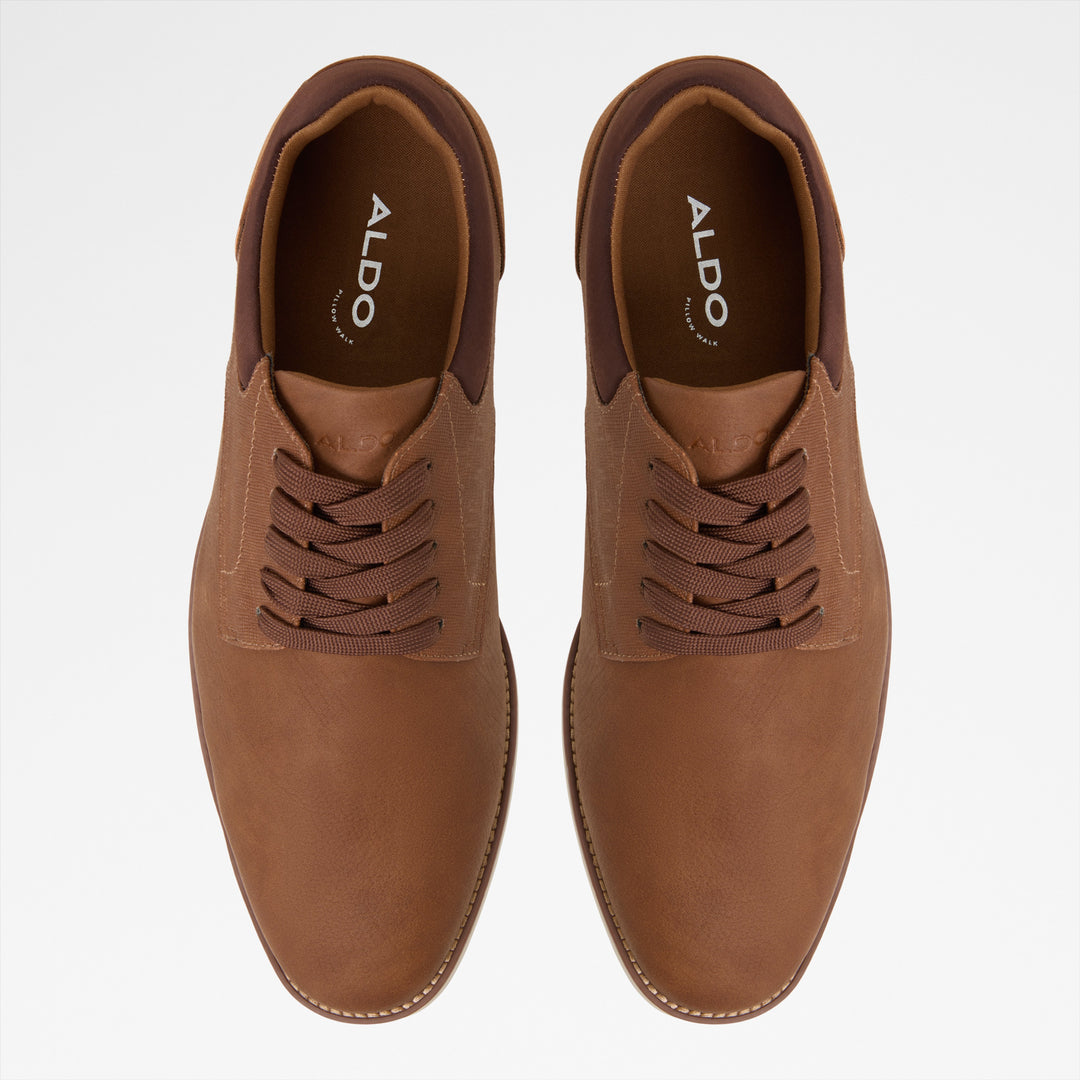 Sapatos casuais em cognac - CORBY