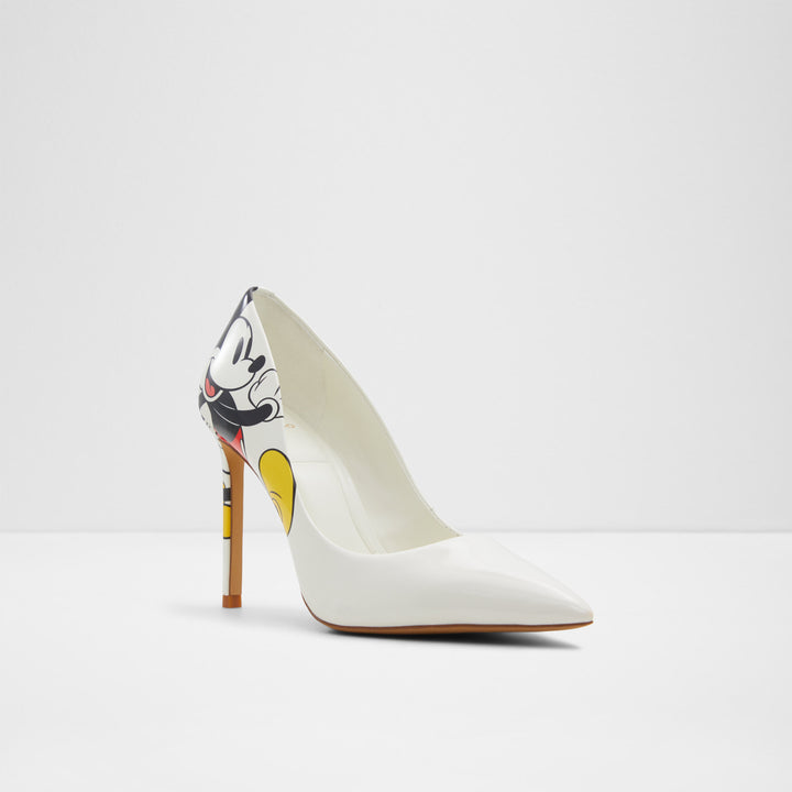 Sapatos em verniz branco, salto fino - D100MSTESSY