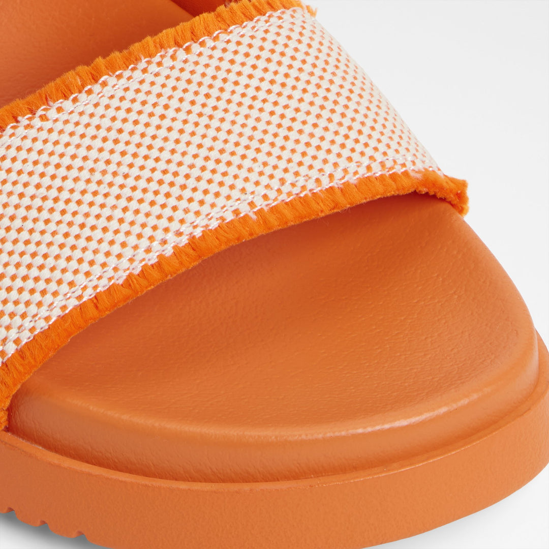 Sandálias rasas em laranja - DAISYMAE