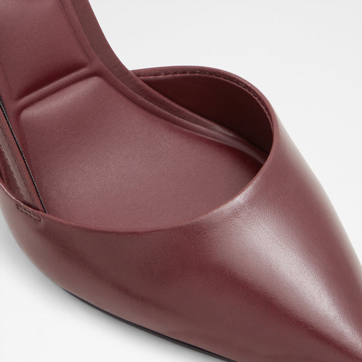 Sapatos em pele bordô, salto em bloco - DARABRIVER