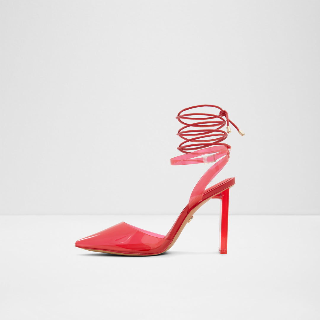 Sapatos em vermelho, salto em bloco - DELFINA