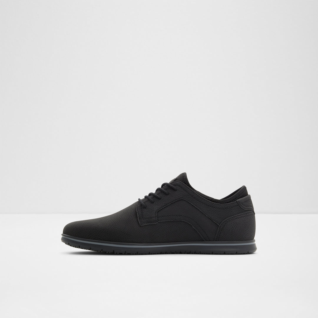 Sapatos casuais em preto - DRYMOS