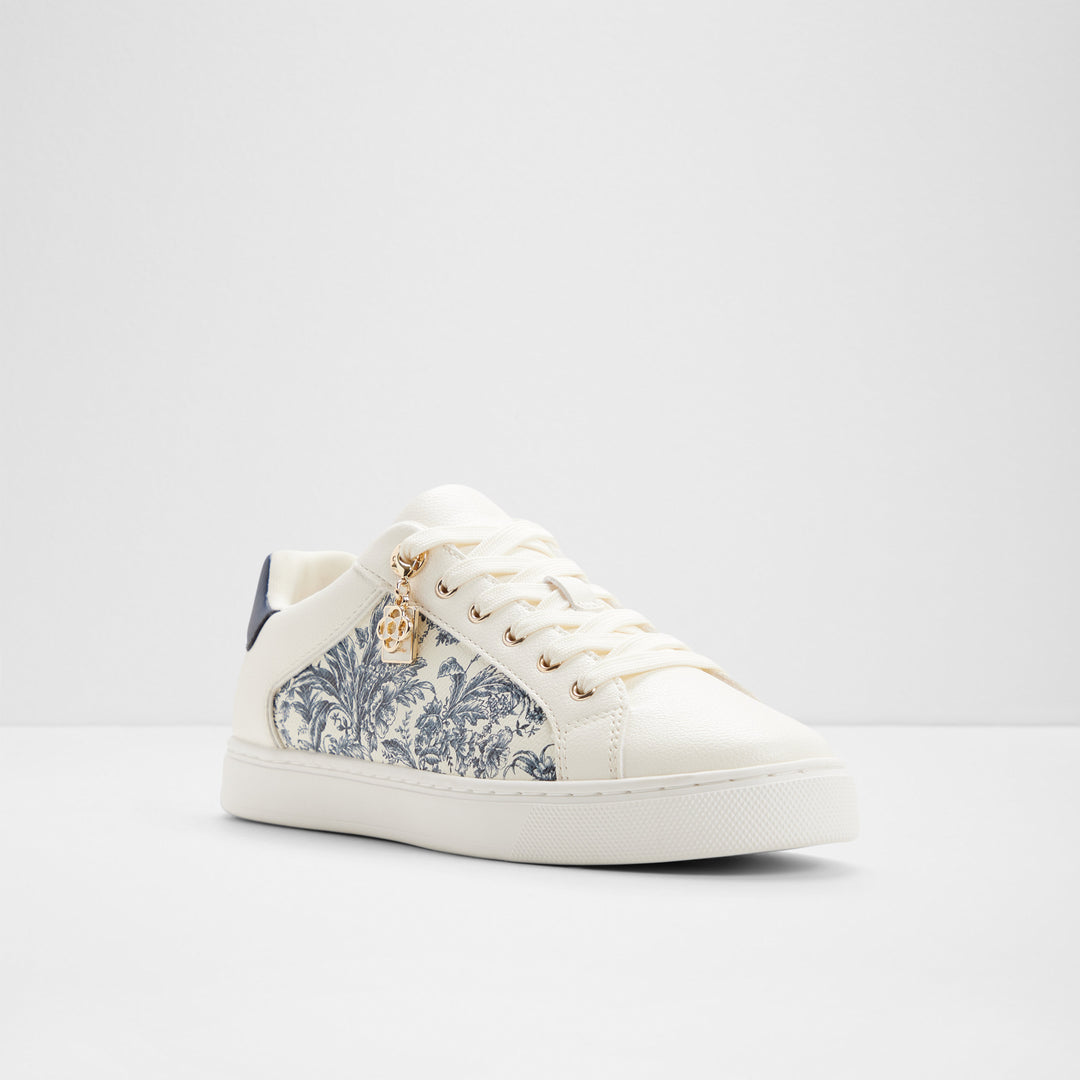 Sapatilhas rasas em branco - ELGATA