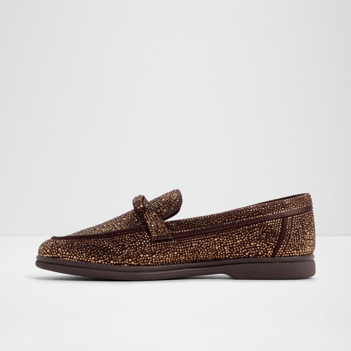 Mocassins rasos em castanho - ELIZIE