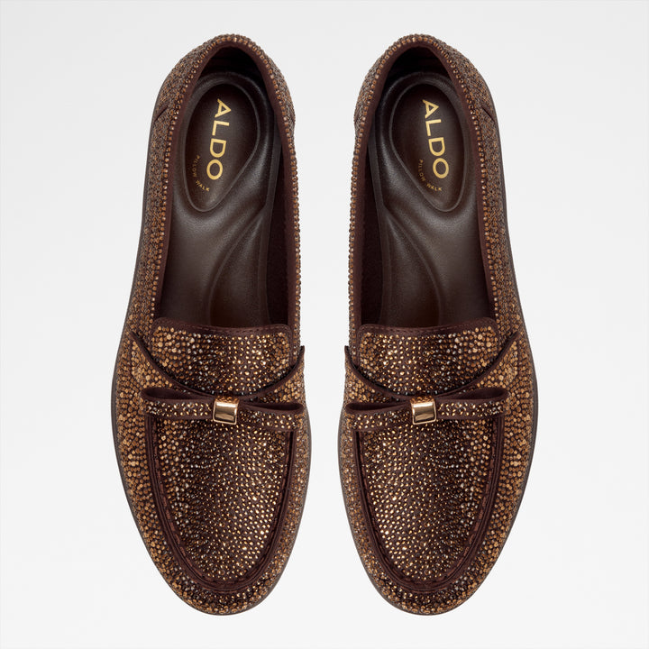 Mocassins rasos em castanho - ELIZIE