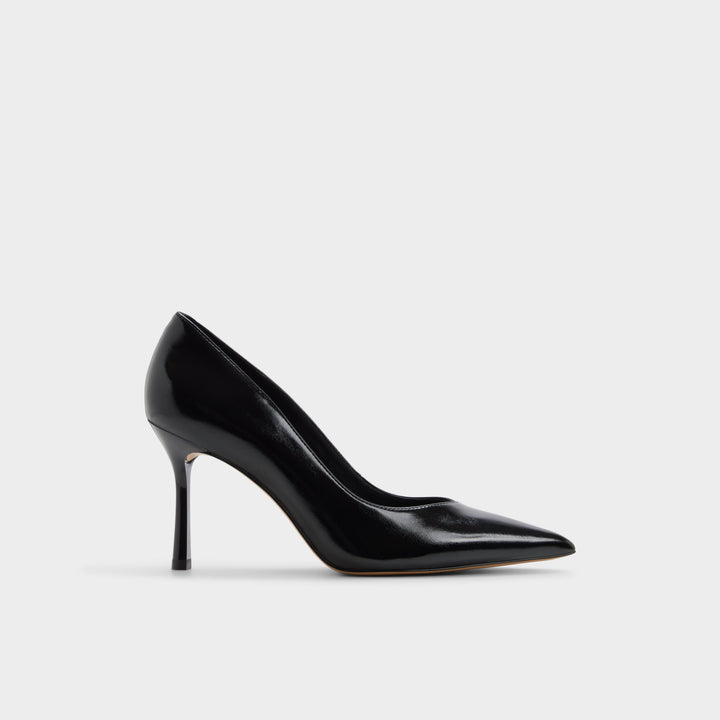 Sapatos em preto, salto fino - ELLENA