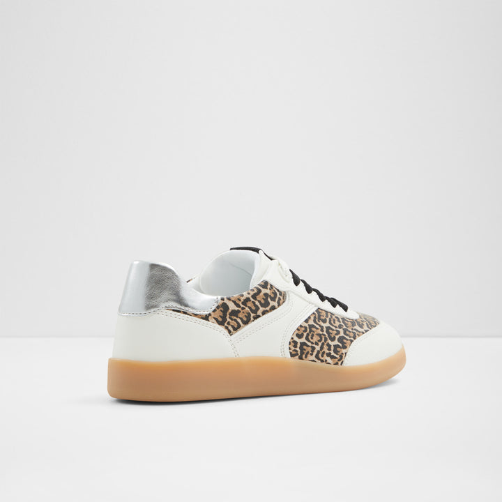 Sapatilhas rasas em branco - ERILG