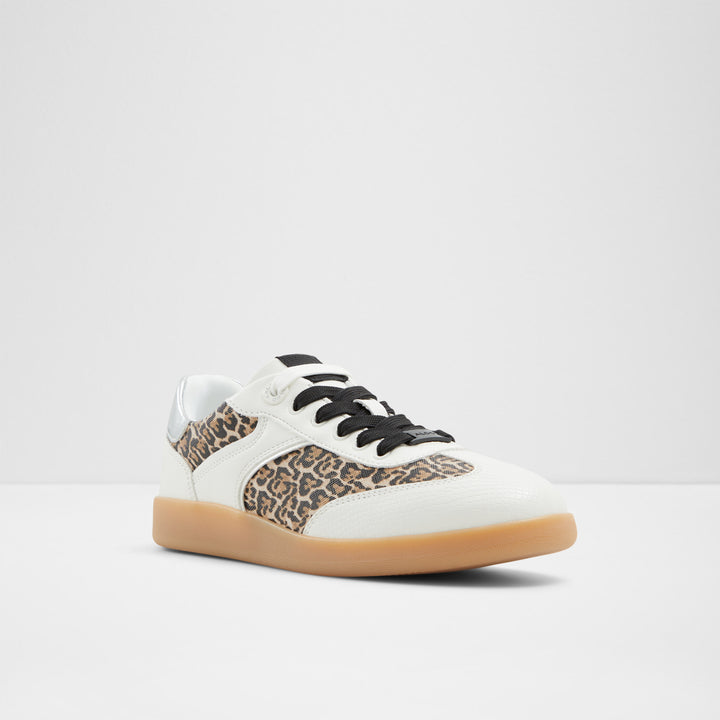 Sapatilhas rasas em branco - ERILG