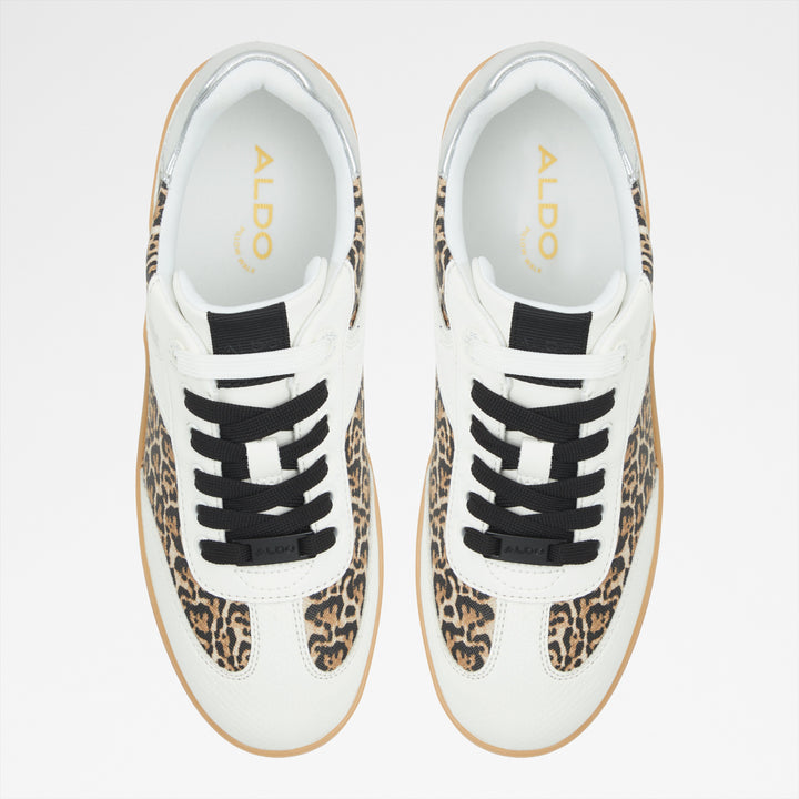 Sapatilhas rasas em branco - ERILG