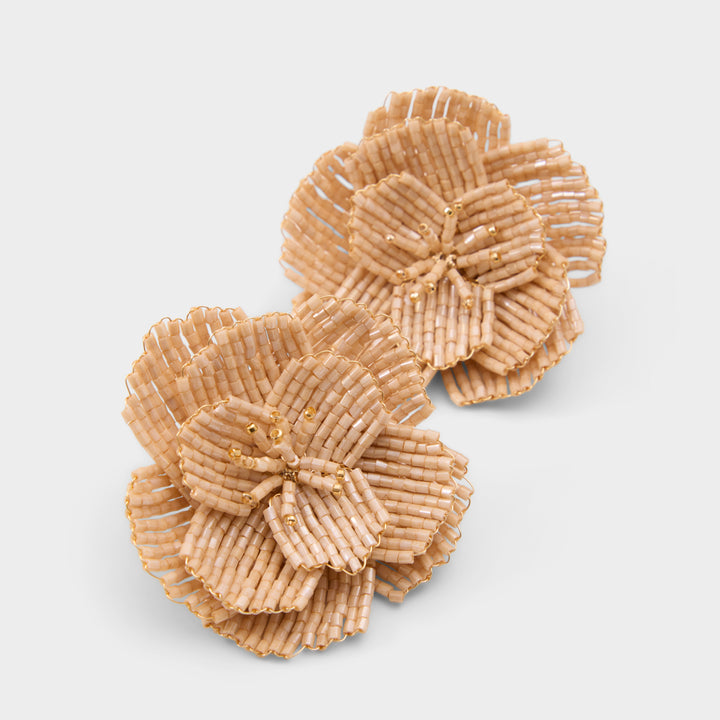 Brincos longos em dourado - FLEURISH