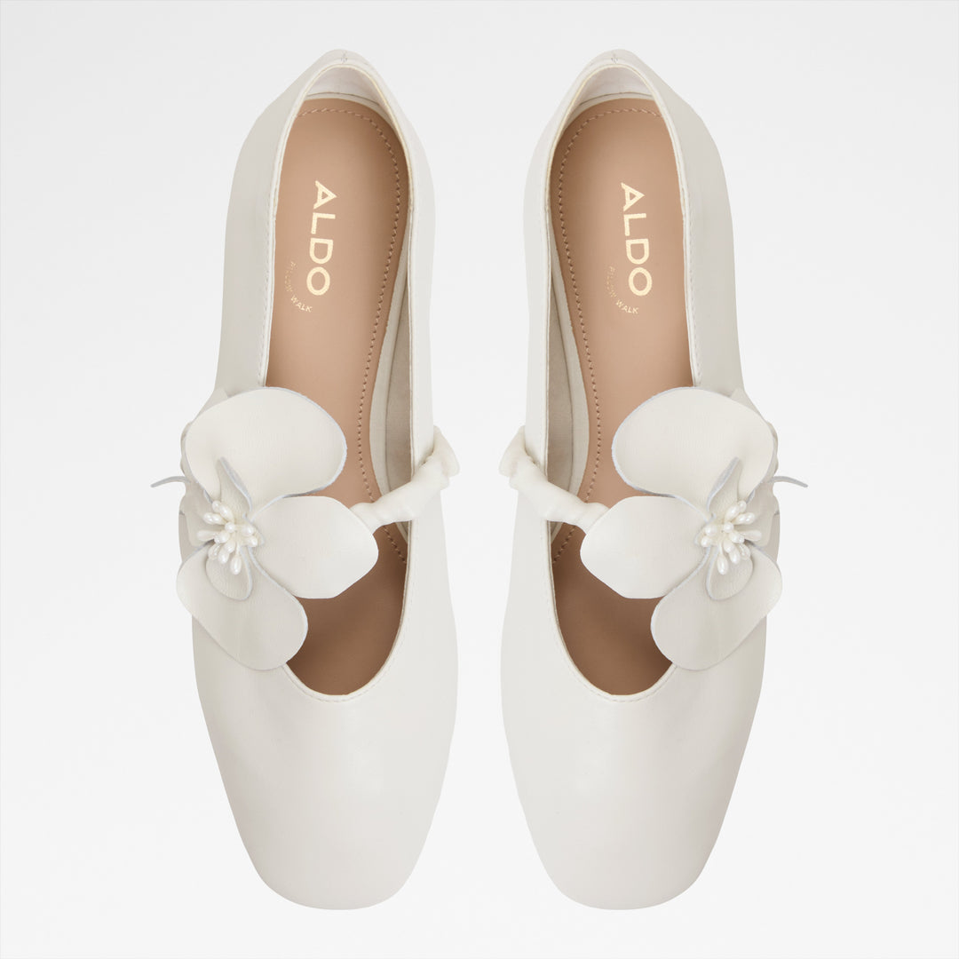 Sapatos rasos em pele branco - FLORALINA