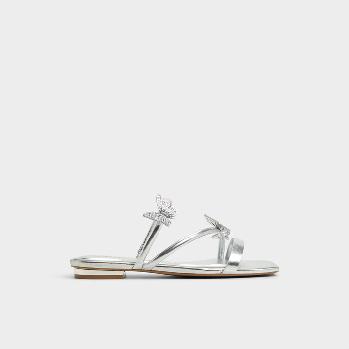 Sandálias rasas em prateado - FLYHIGH