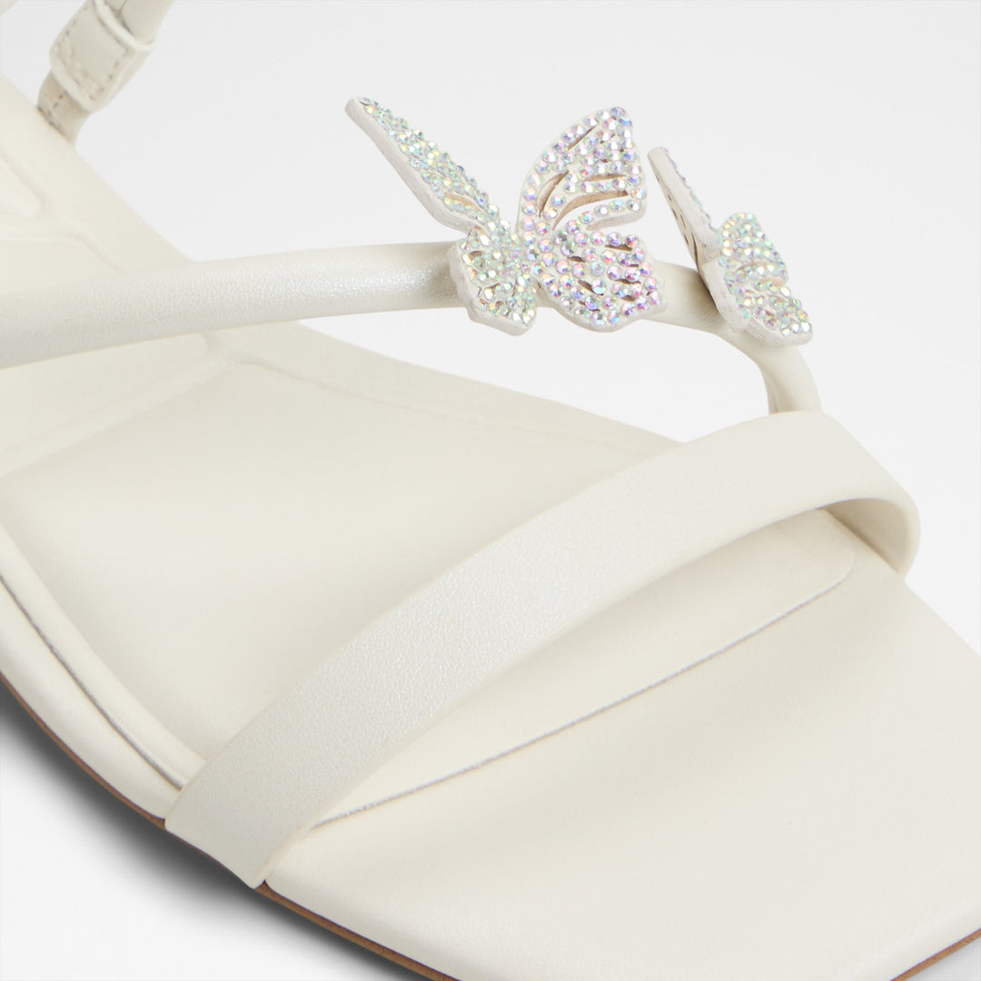 Sandálias rasas em branco - FLYHIGH