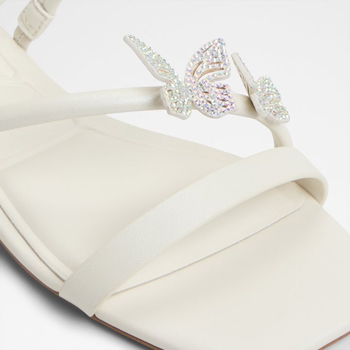 Sandálias rasas em branco - FLYHIGH