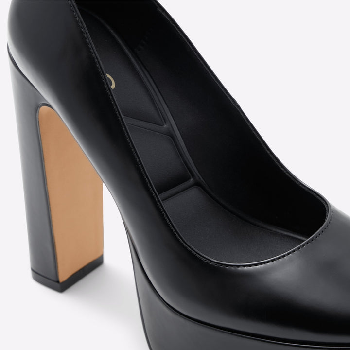Sapatos em preto, salto em bloco com plataforma - FONDA