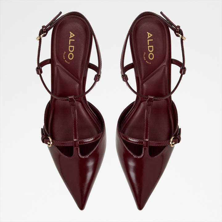 Sapatos em bordô, salto fino - GALATRIX
