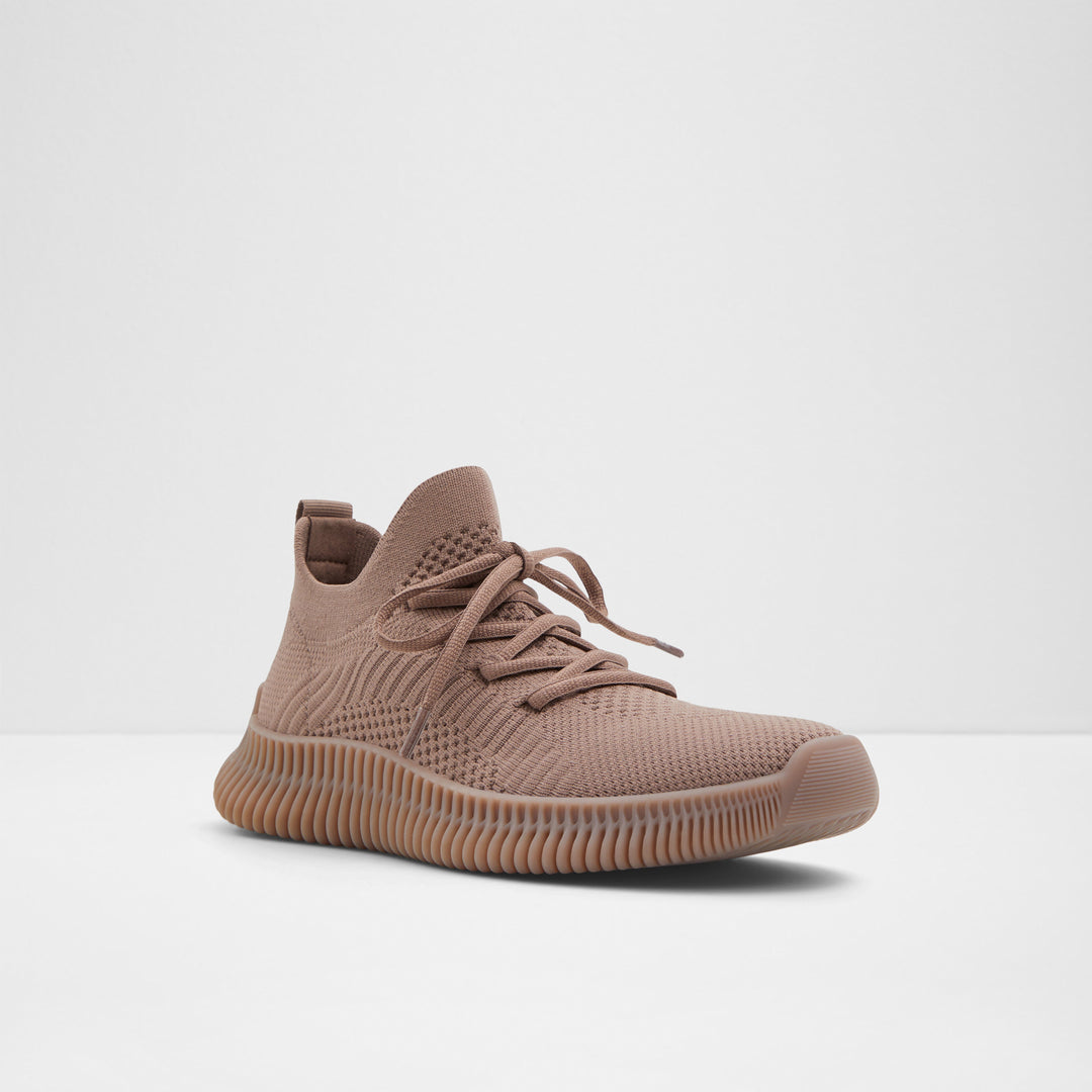 Sapatilhas rasas em castanho - GILGA