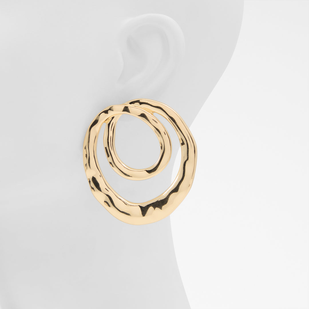 Brincos longos em dourado - GLEEMA