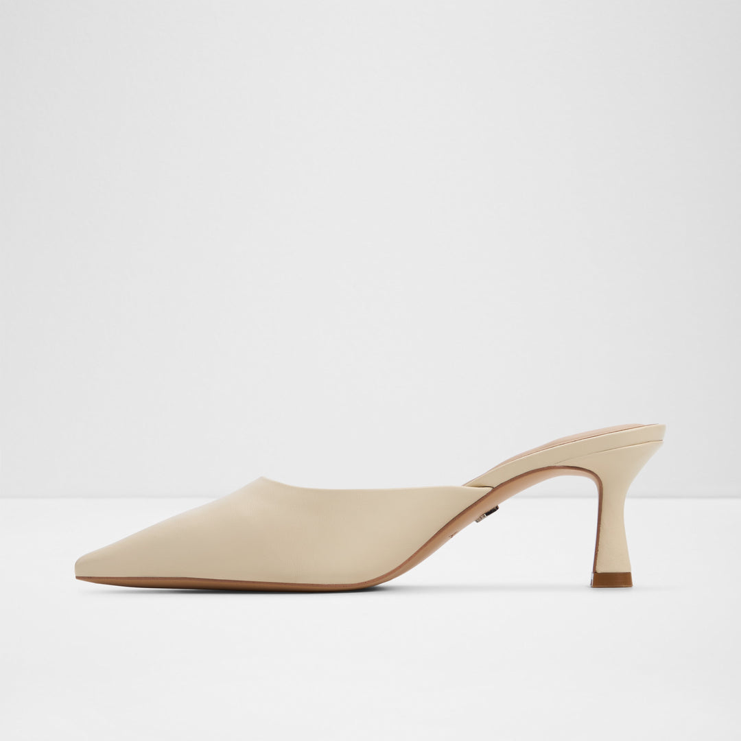 Mules em pele bege, salto em funil - GOLDENLIGHT
