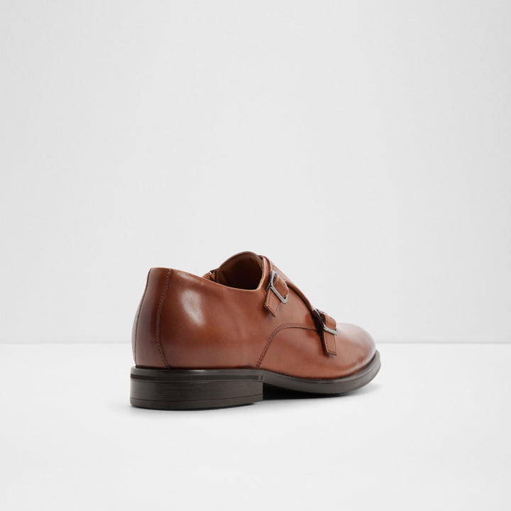 Sapatos clássicos em pele cognac - GOMEZ