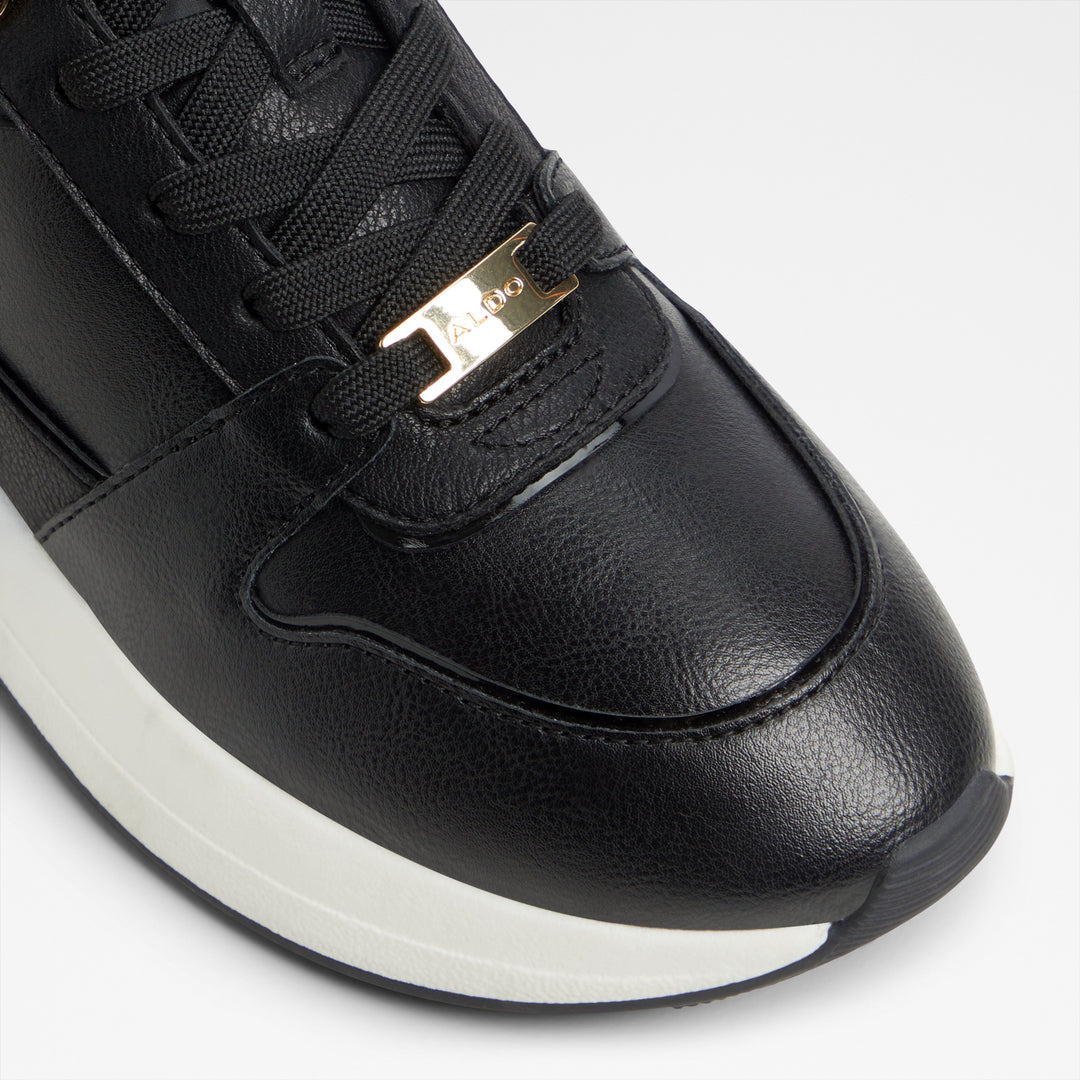 Sapatilhas rasas em preto - GUMTREE