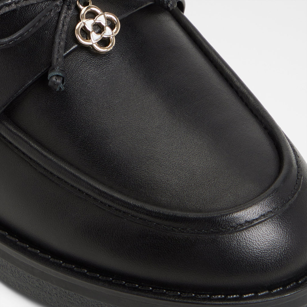 Mocassins rasos em pele preto - GWAJAR